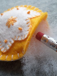 Ball Felt Holiday Ornament DIY Kit 