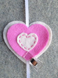 Valentine Hearts Felt Garland DIY Sewing Kit 