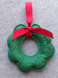 Maine Balsam Fir Felt Wreath Craft Kit