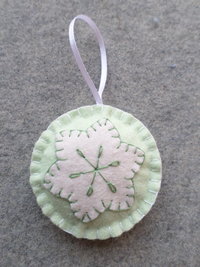 Pastel Ball Felt Holiday Ornament DIY Kit 