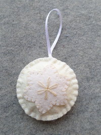 Pastel Ball Felt Holiday Ornament DIY Kit 