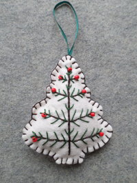 Tree Felt Holiday Ornament DIY Kit 
