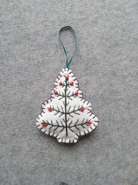 Tree Felt Holiday Ornament DIY Kit 