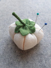 Gourd Felt Pincushion, White Pumpkin 