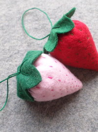 Strawberry Felt Holiday Ornament DIY Kit 