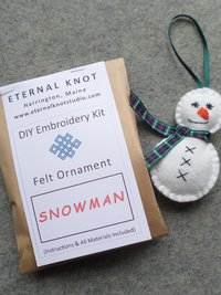 Snowman Felt Holiday Ornament DIY Kit 