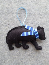 Maine Black Bear Collegiate Edition Felt Ornament DIY Kit 