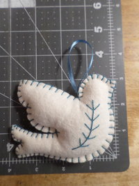 White Dove Felt Holiday Ornament DIY Kit 