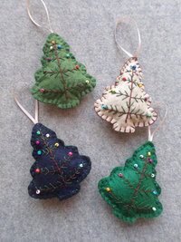 Set of 4 Tree Felt Ornaments DIY Kit 