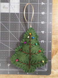 Set of 4 Tree Felt Ornaments DIY Kit 