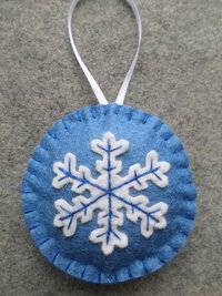 Snowflake Felt Holiday Ornament DIY Kit 