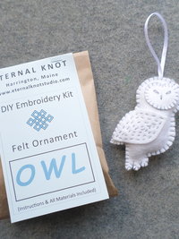 Snowy Owl Felt Ornament DIY Kit 