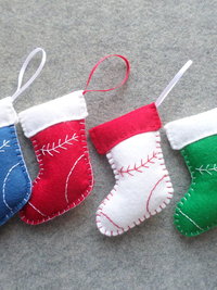 Set of 4 Stocking Felt Ornaments DIY Kit 