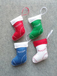 Set of 4 Stocking Felt Ornaments DIY Kit 