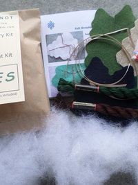 Set of 4 Tree Felt Ornaments DIY Kit 