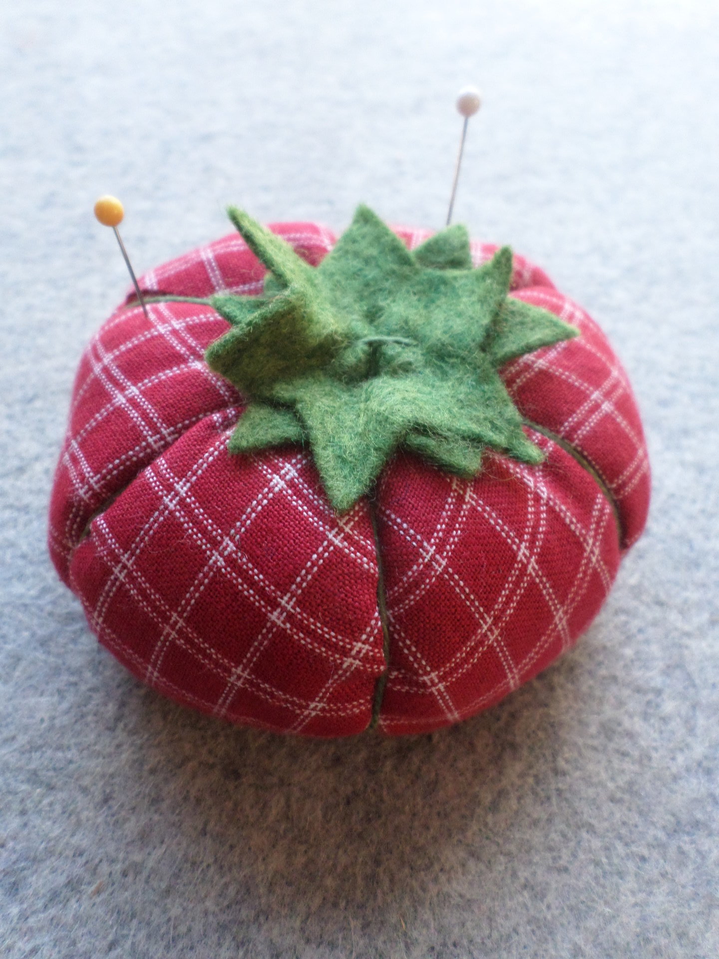 Tomato Pincushion in Red & White Homespun Cotton