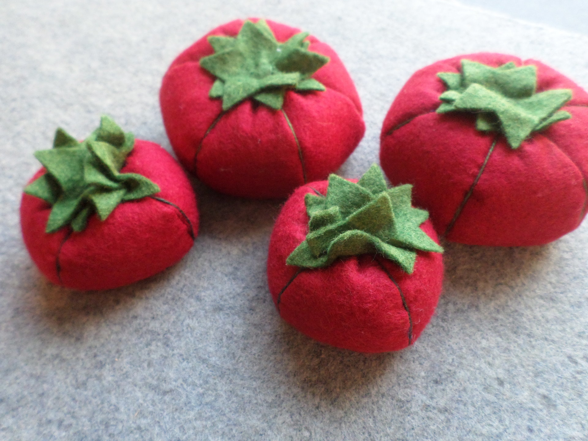 Classic Red Felt Tomato Pincushion