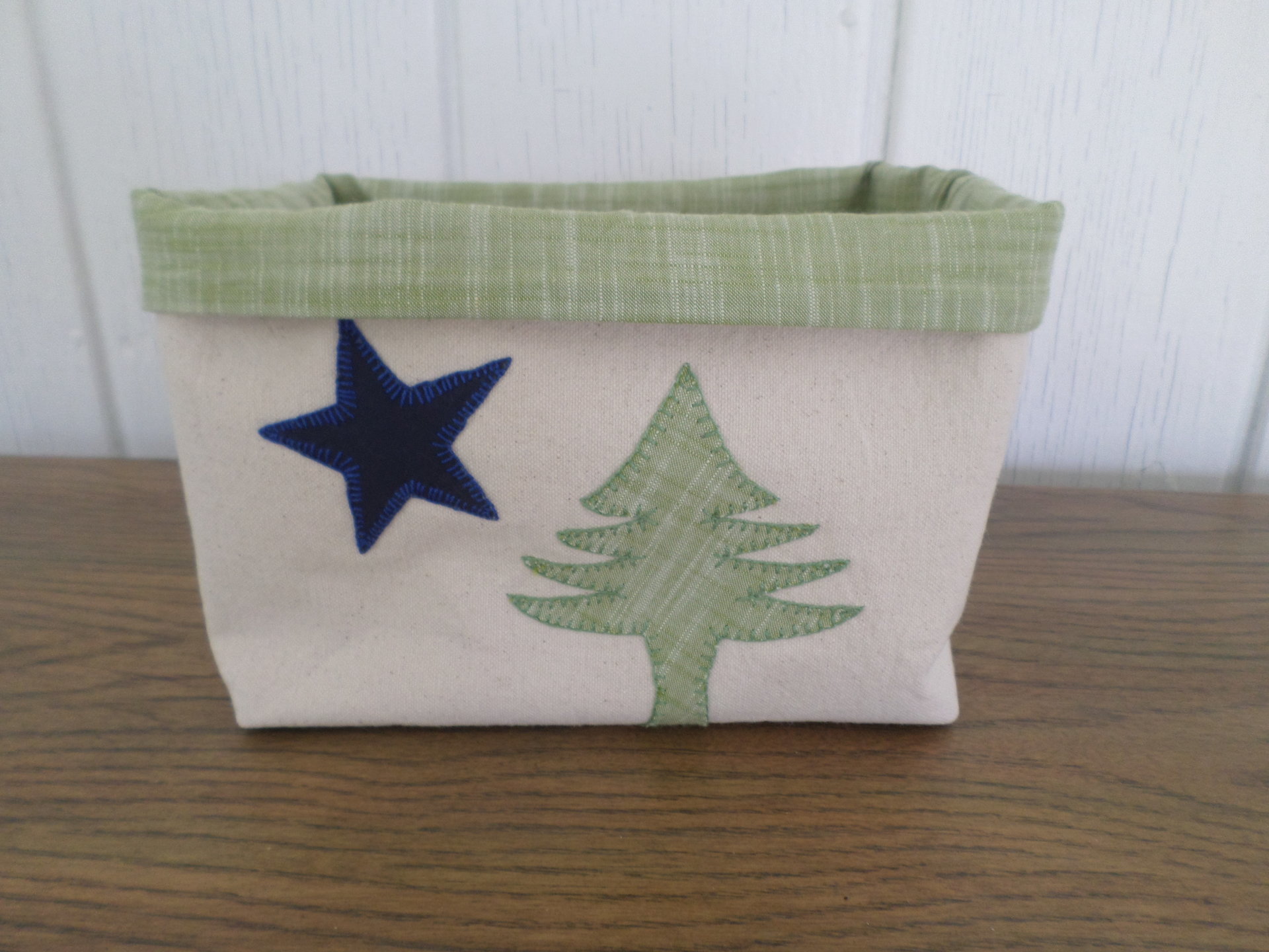 Maine Flag Hand Embroidered Canvas Fabric Basket