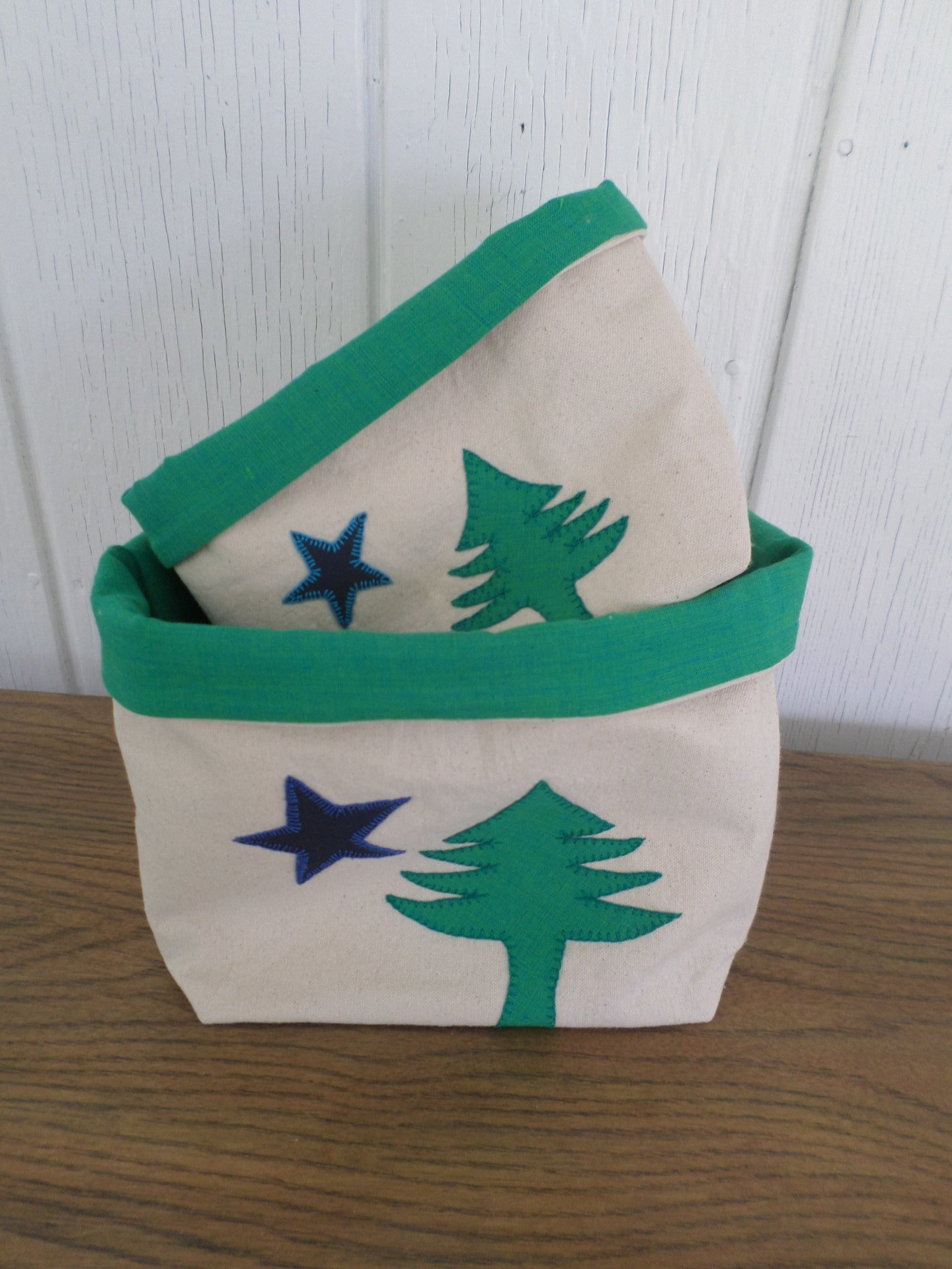 Maine Flag Hand Embroidered Canvas Fabric Basket