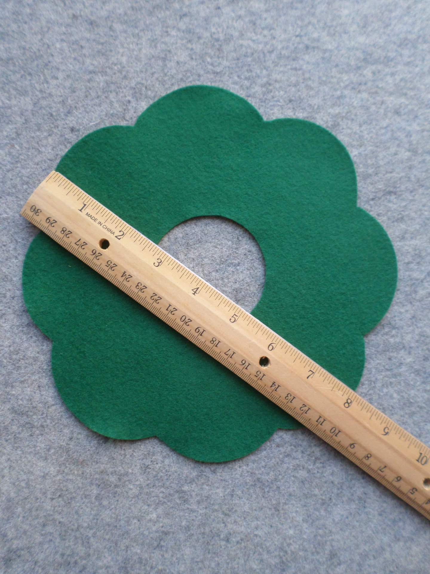 Maine Balsam Fir Felt Wreath Craft Kit