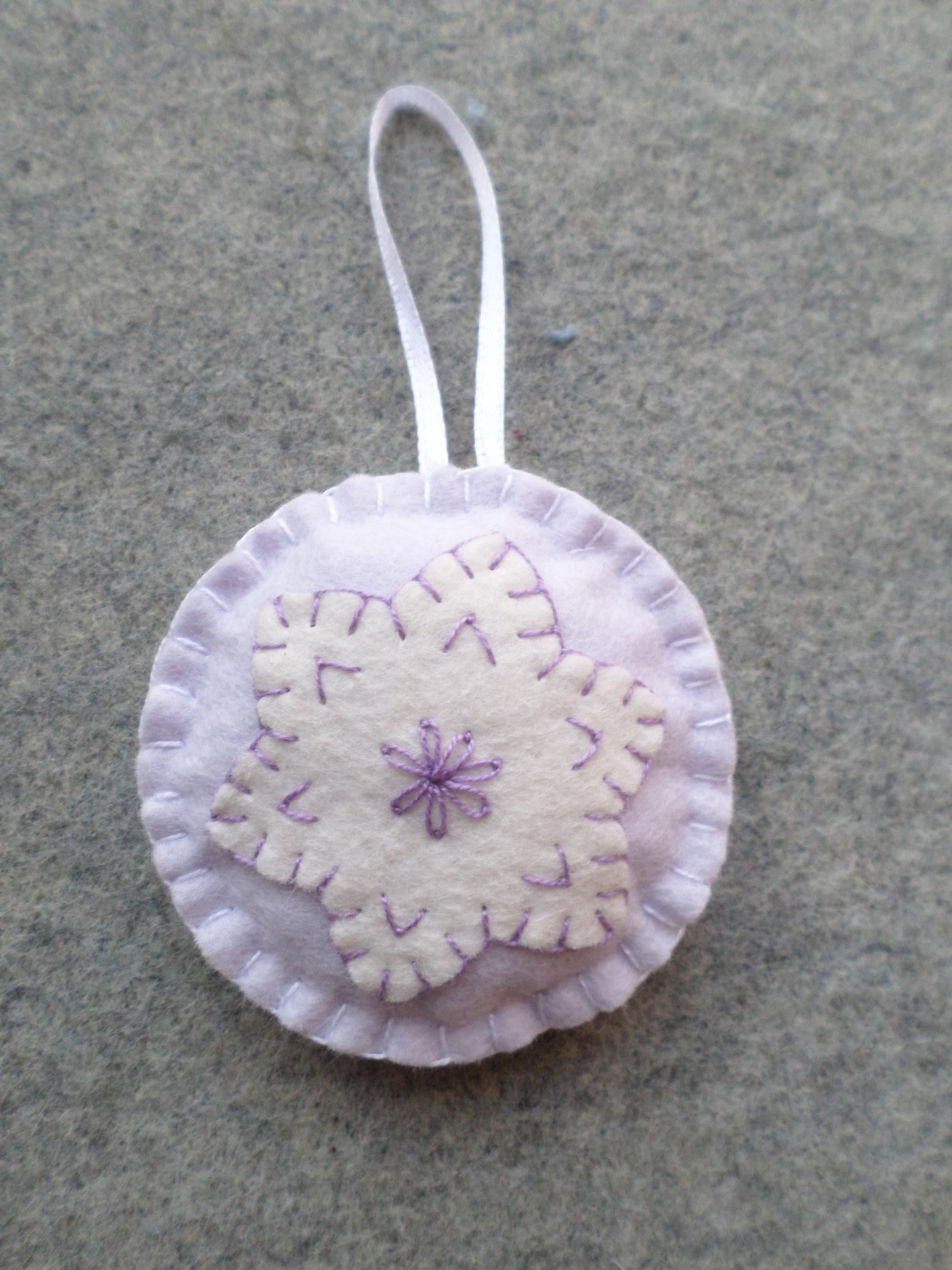Pastel Ball Felt Holiday Ornament DIY Kit 