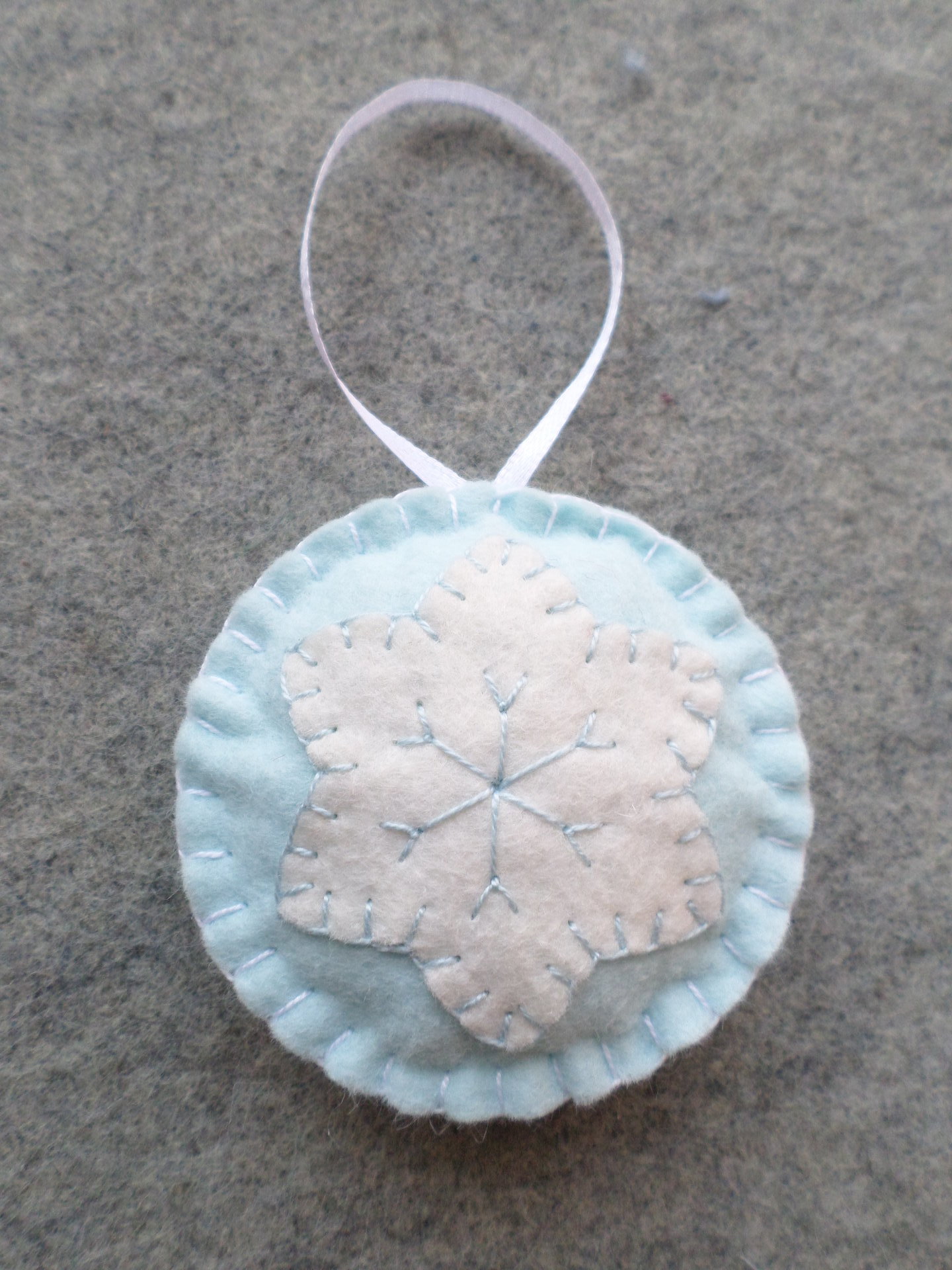 Pastel Ball Felt Holiday Ornament DIY Kit 