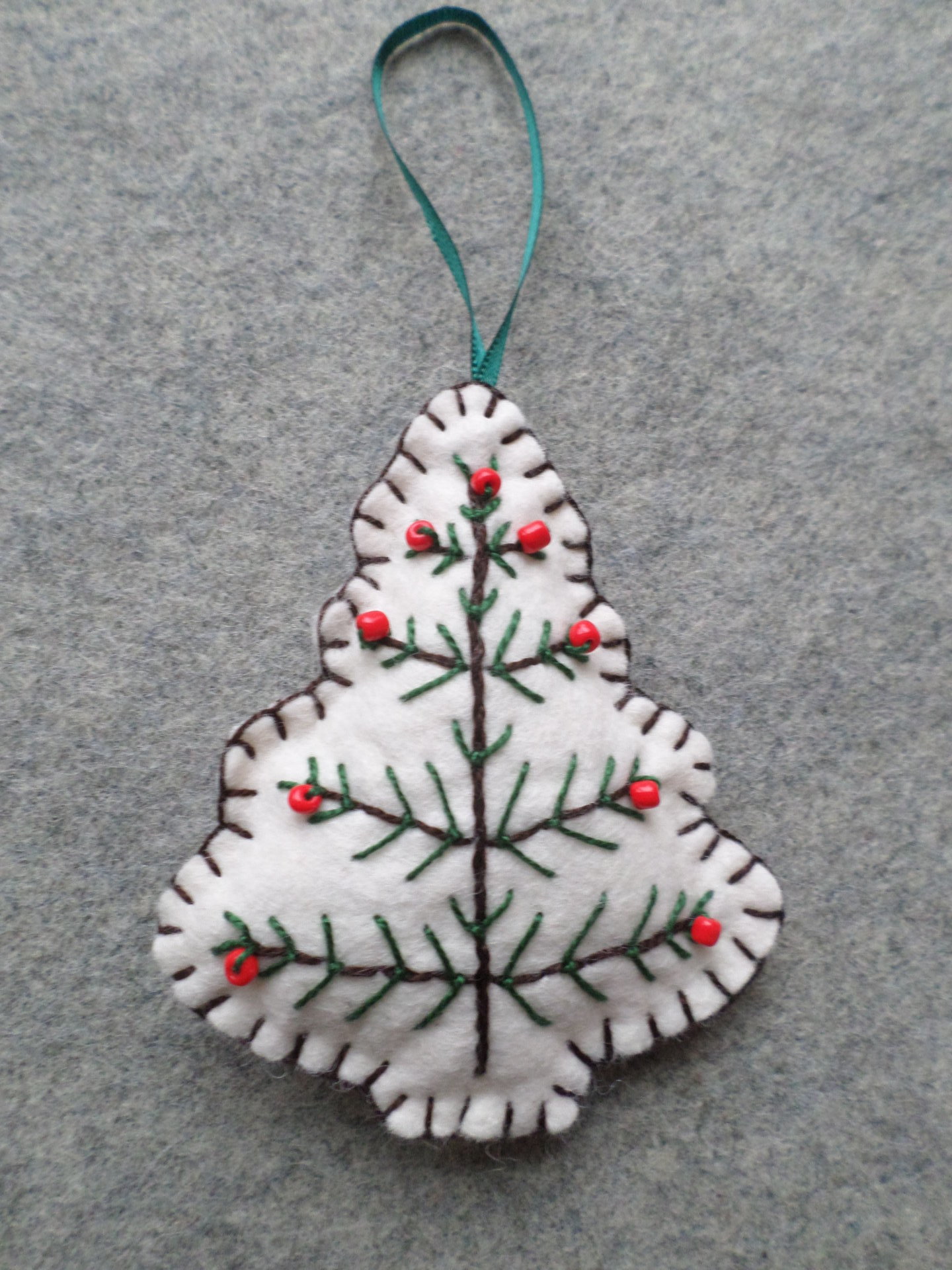 Tree Felt Holiday Ornament DIY Kit 