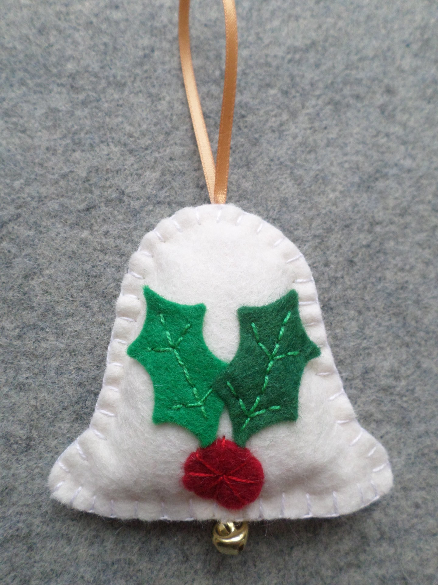 Bell Felt Holiday Ornament DIY Kit 