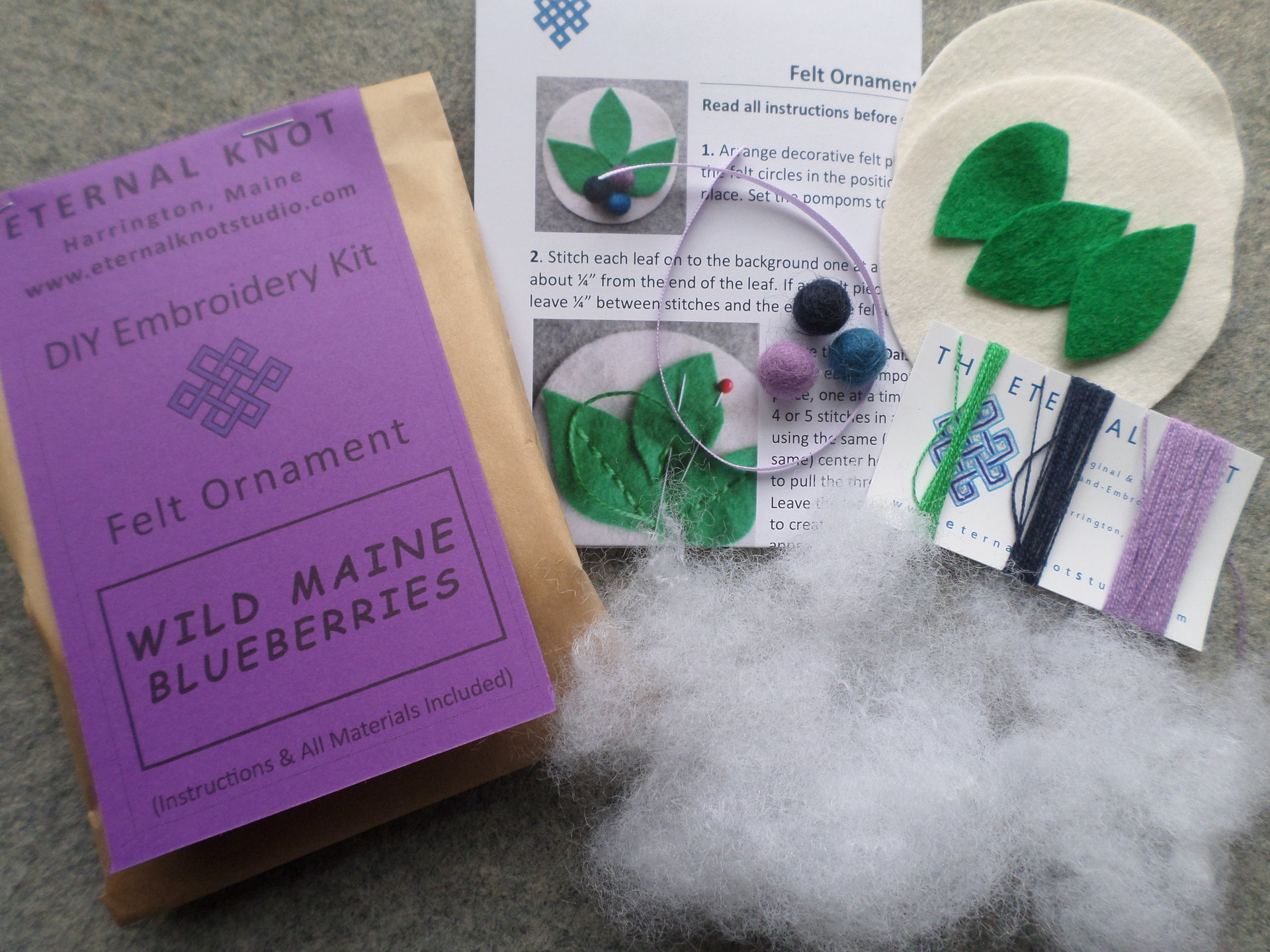 Blueberry Felt Holiday Ornament DIY Kit 