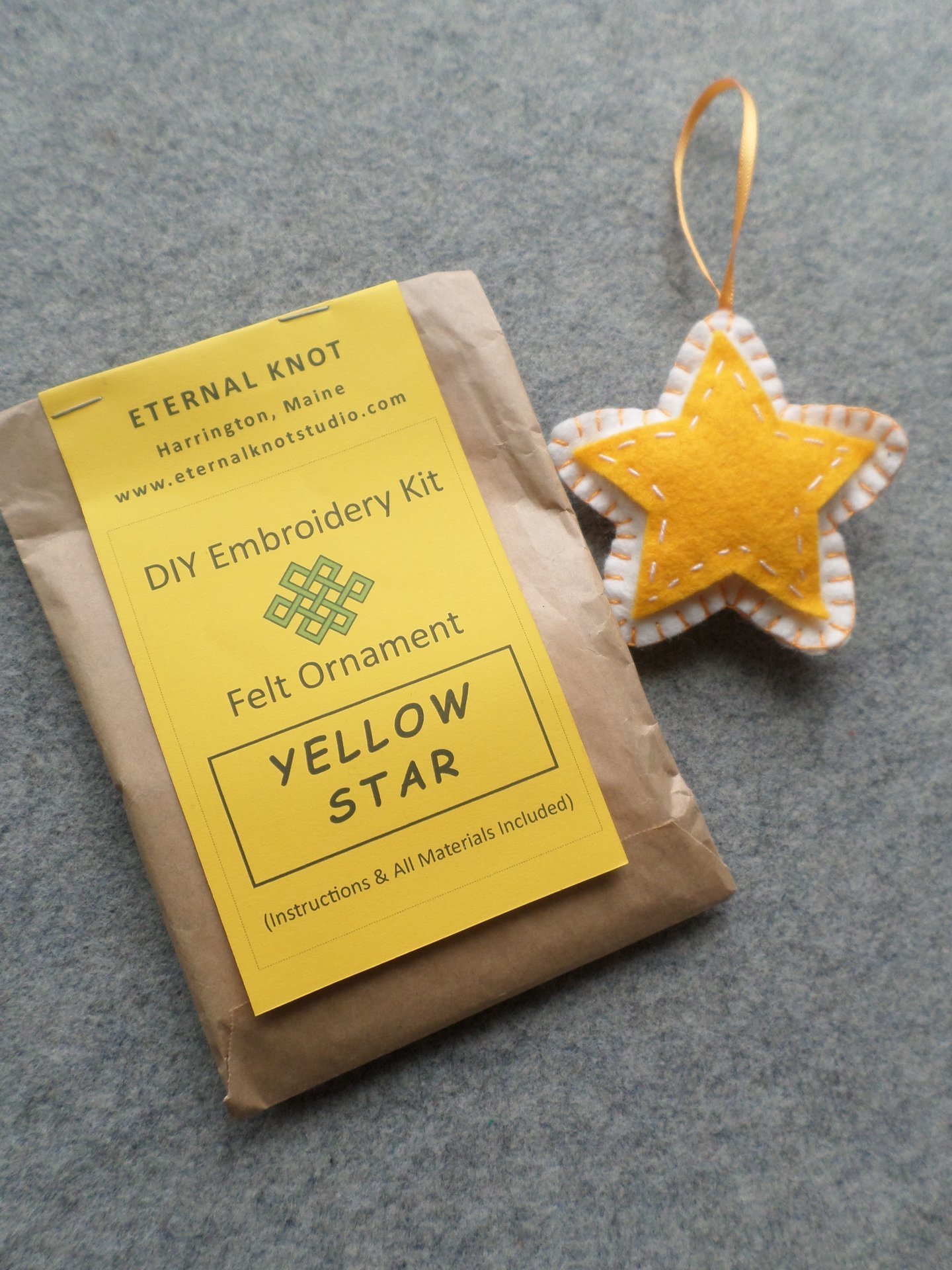 Star Felt Holiday Ornament DIY Kit 