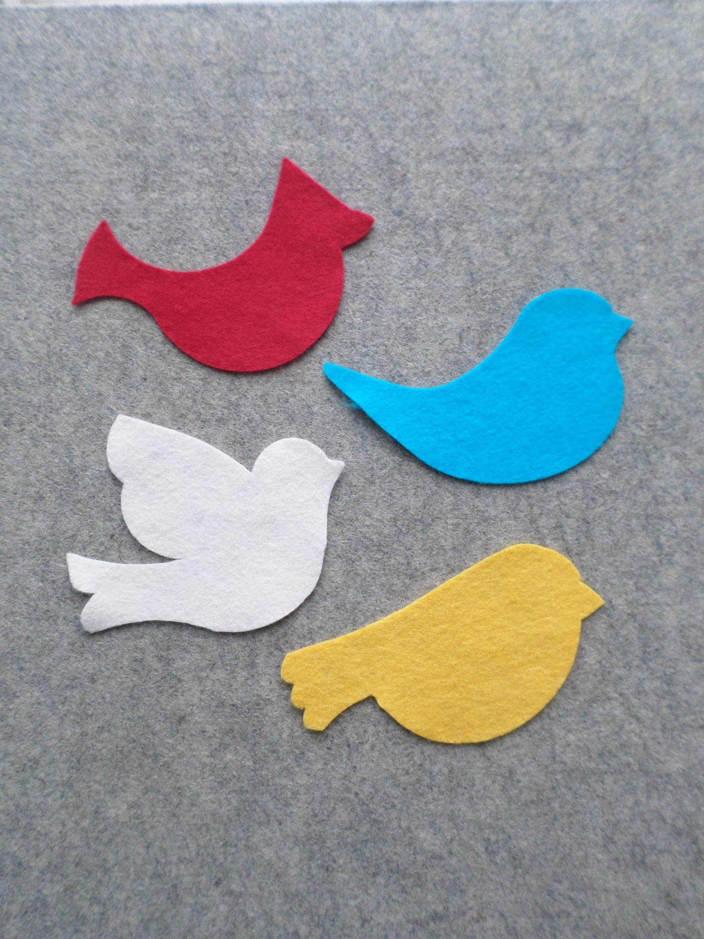 Set of 4 Bird Felt Ornaments DIY Kit 