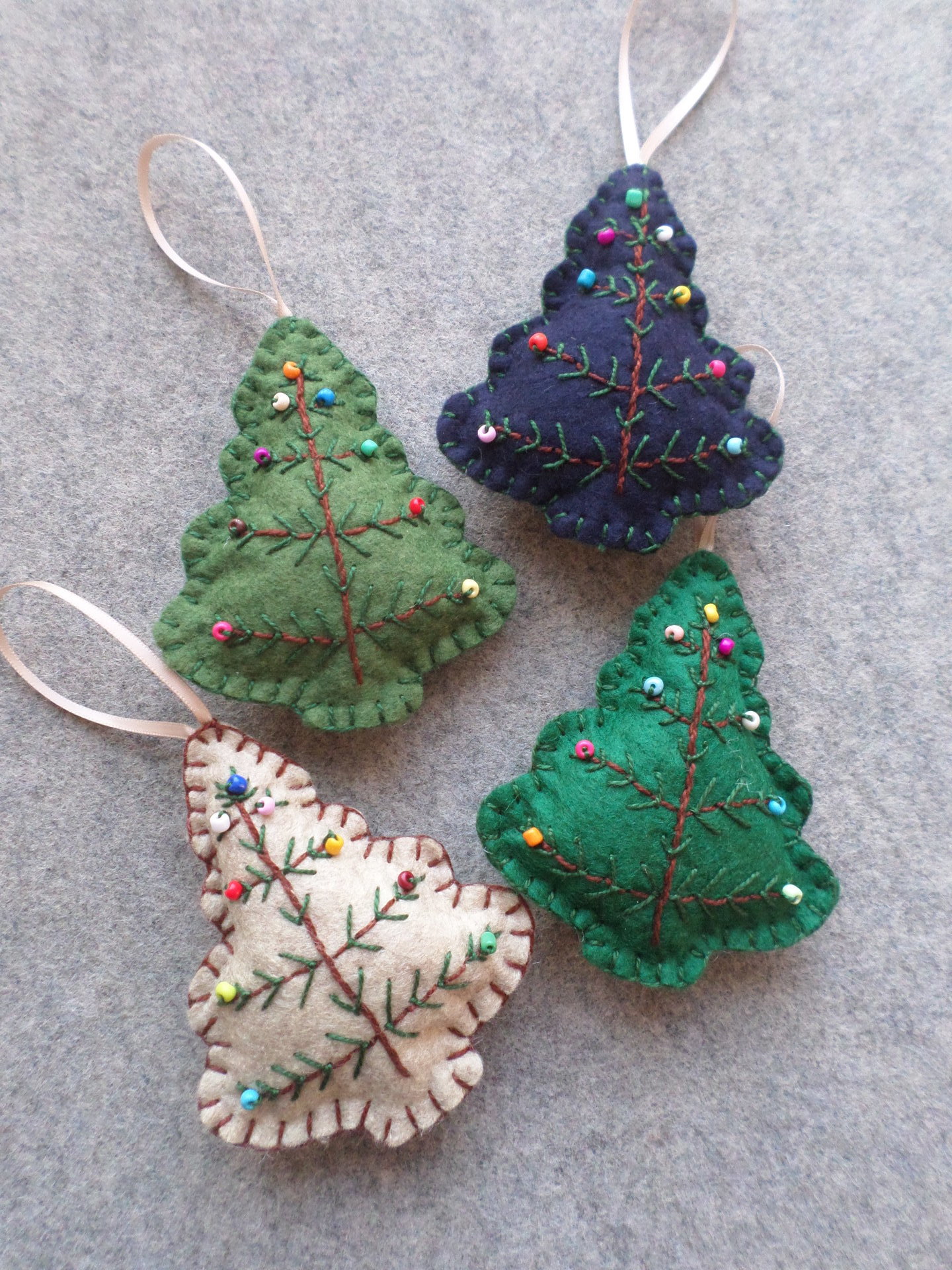 Set of 4 Tree Felt Ornaments DIY Kit 