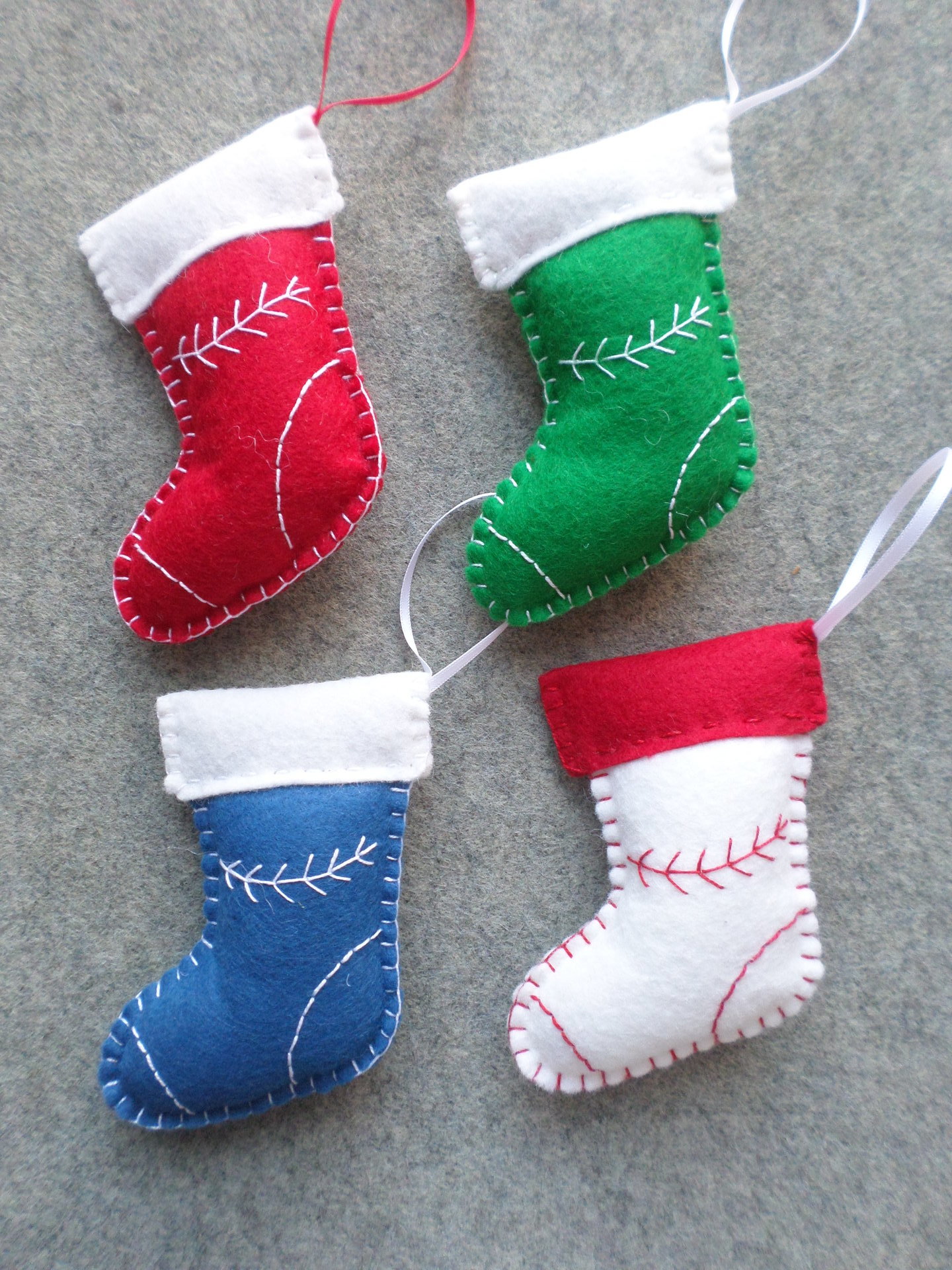 Set of 4 Stocking Felt Ornaments DIY Kit 