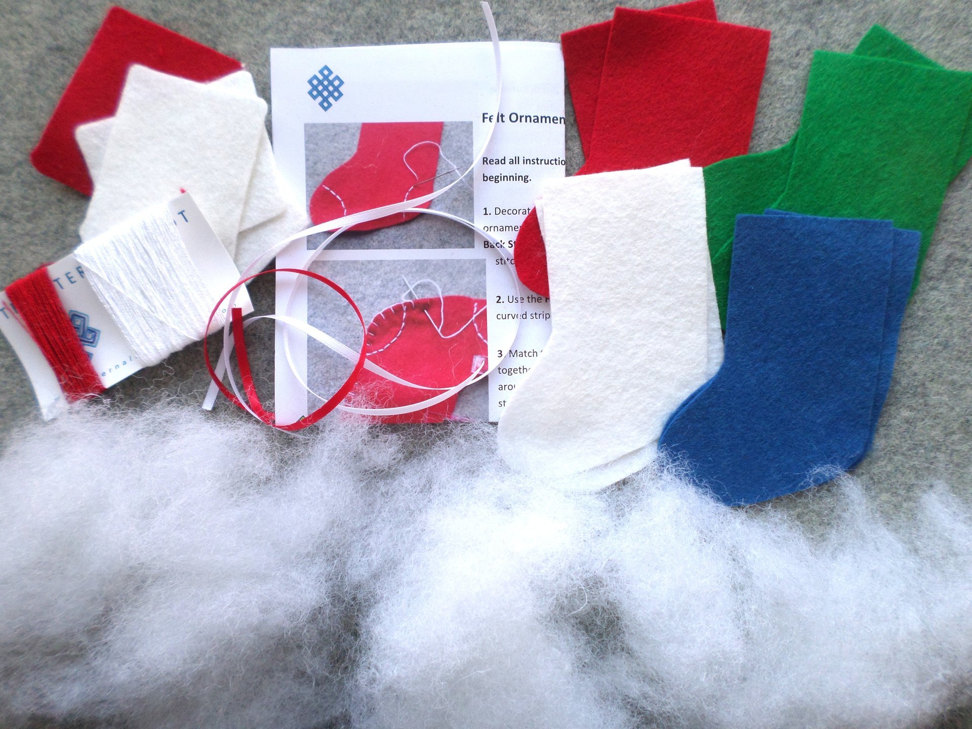 Set of 4 Stocking Felt Ornaments DIY Kit 