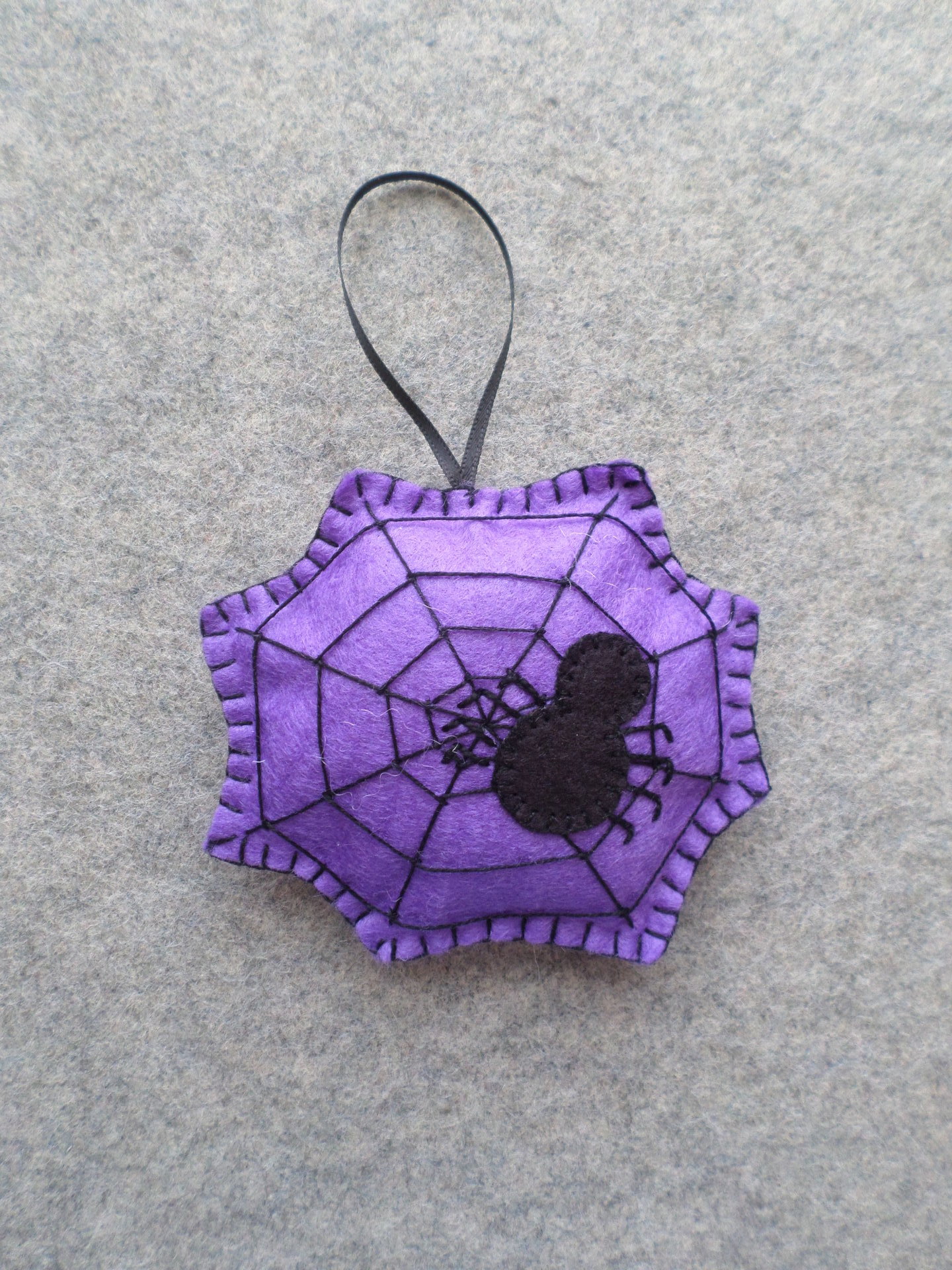 Halloween Felt Holiday Ornament DIY Kit