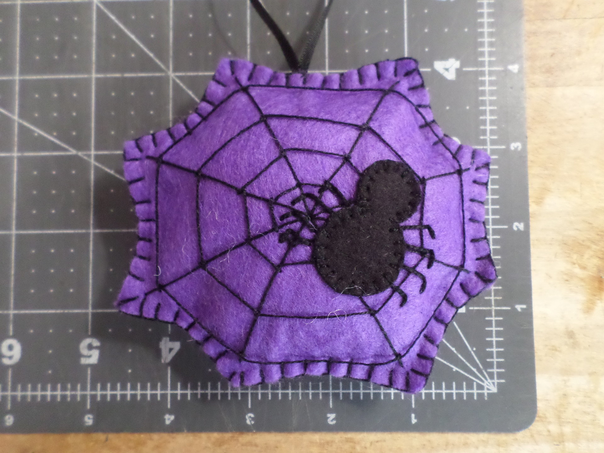 Halloween Felt Holiday Ornament DIY Kit