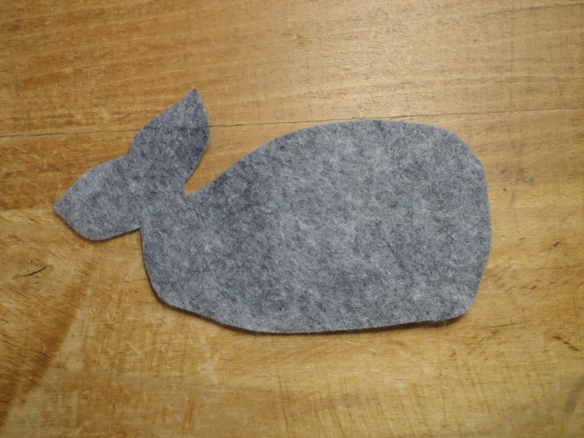 12 Cut Felt Shapes, Whale Pieces