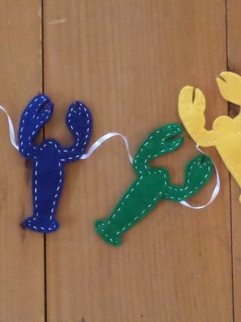 Maine Lobster Felt Garland DIY Sewing Kit 