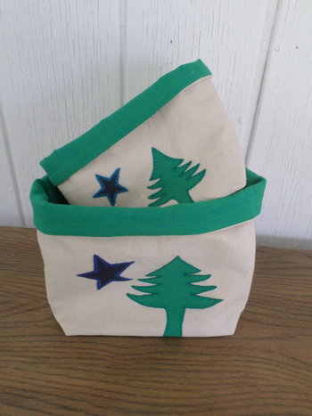 Maine Flag Hand Embroidered Canvas Fabric Basket